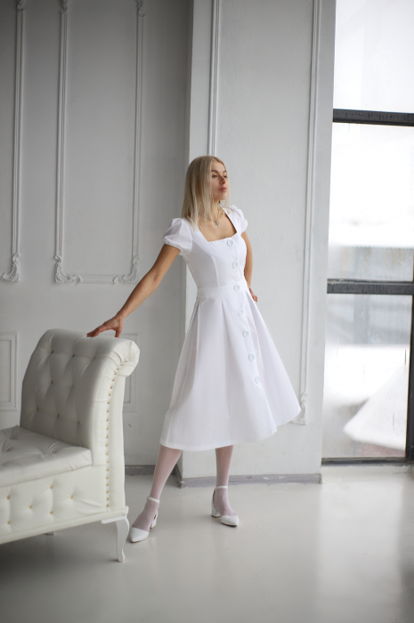 Медицинское платье-миди